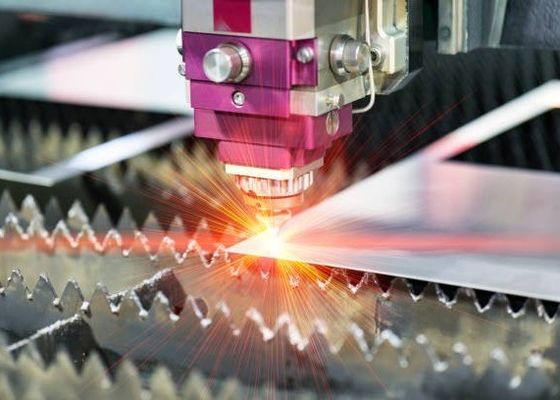 خرید 100 اینچ / دقیقه برش لیزر CNC 4ft 8ft خدمات برش لیزر CNC online manufacture